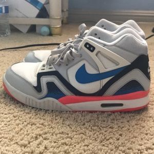 Nike Air Tech Challenge II